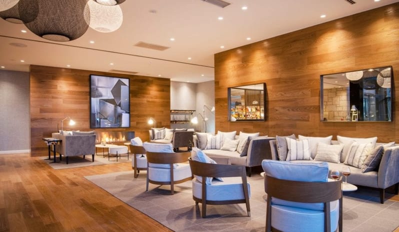 HOTEL BELLEVUE - SPICE LOUNGE FULL VIEW